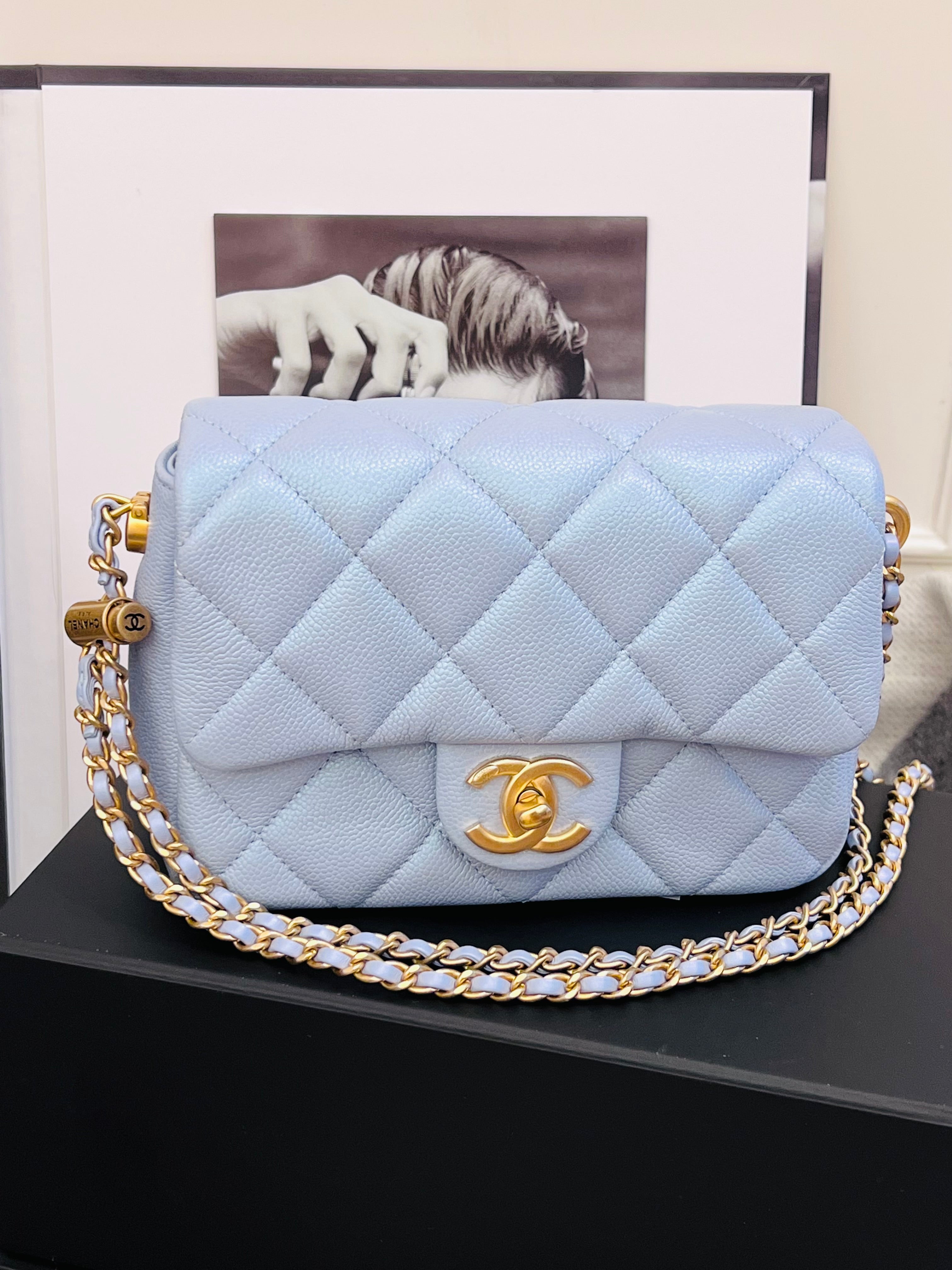 CHANEL - 21K My Perfect Mini with Adjustable Chain (Iridescent