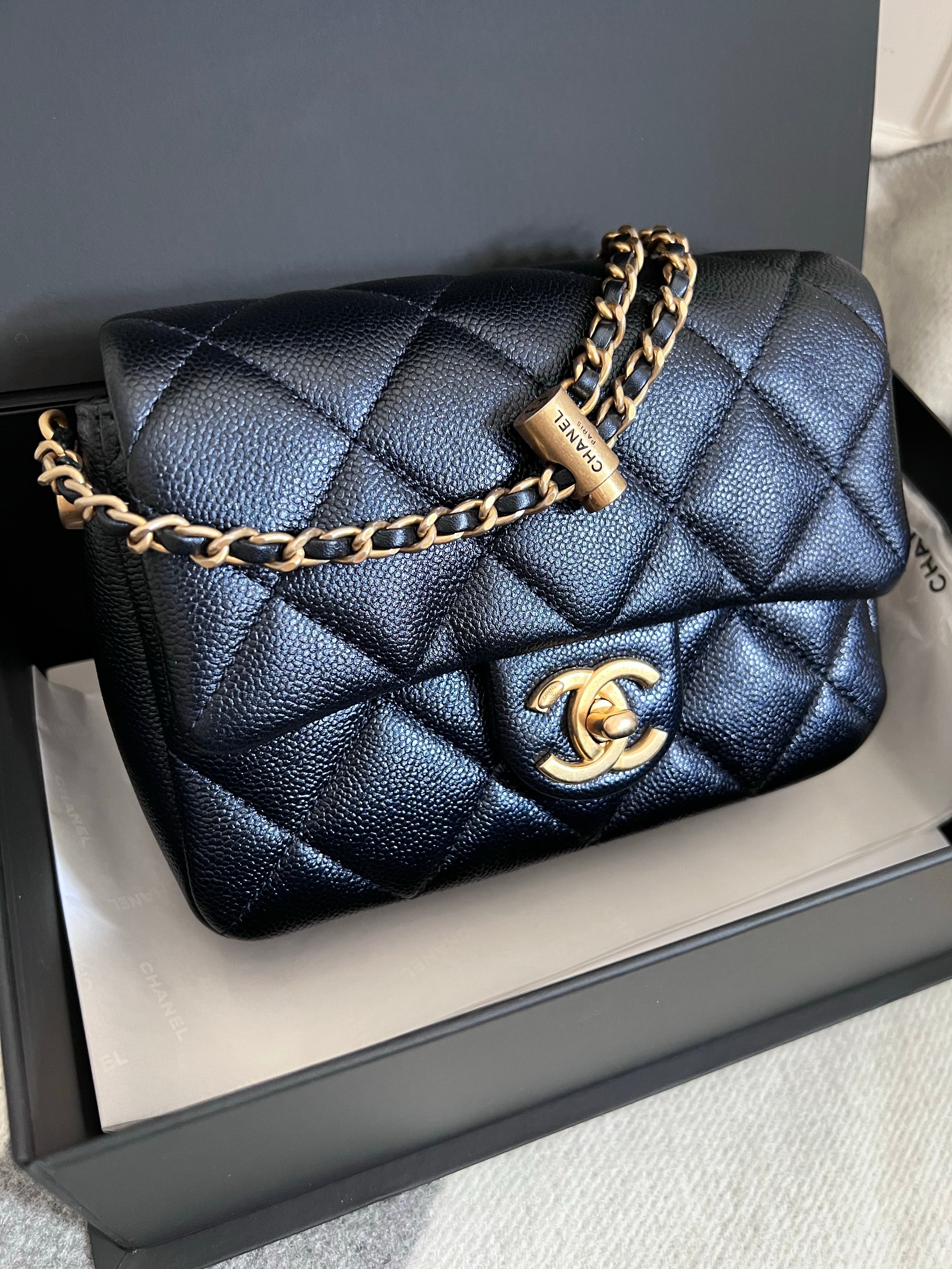 Chanel - 21K My Perfect Mini with Adjustable Chain ( Iridescent